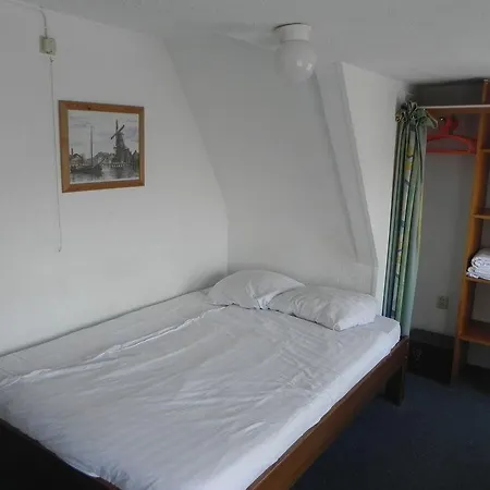 Crown * 阿姆斯特丹