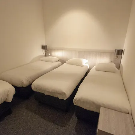 Hotel Crown *