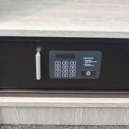 Crown Hotel Amsterdam