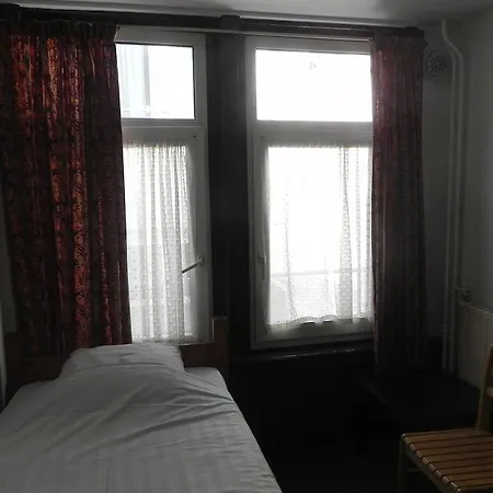 Hotel Crown