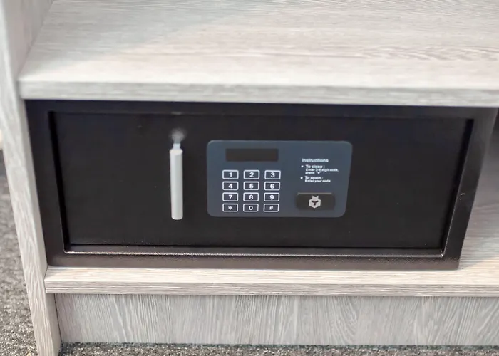 Crown Hotel Amsterdam